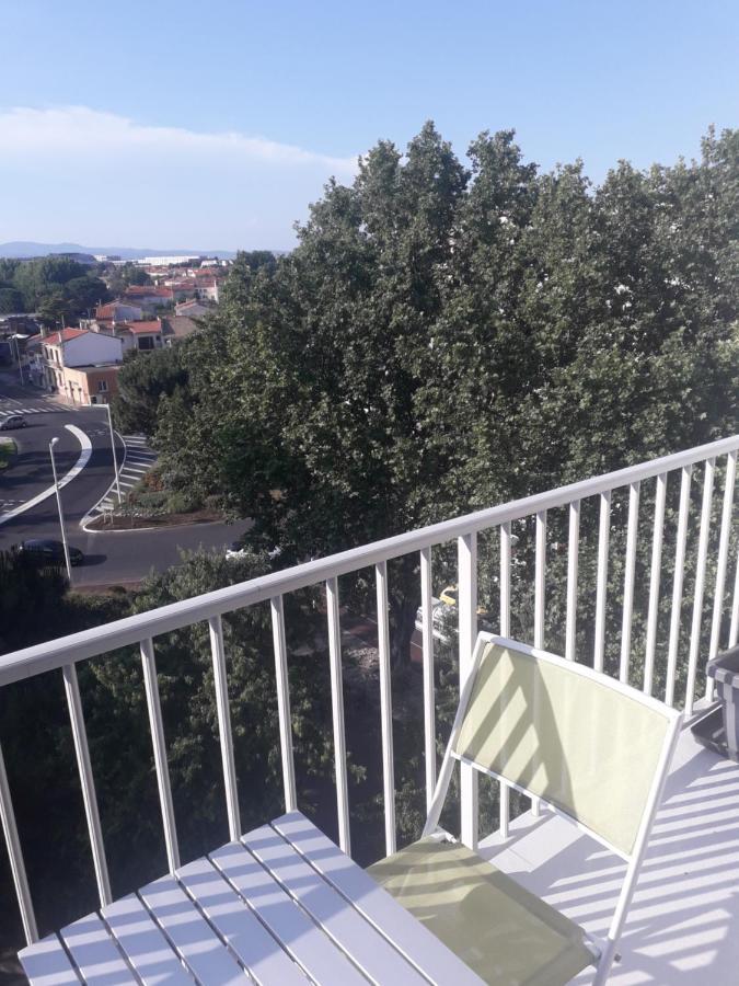 Residence D'Anjou - Grand Studio Avec Balcon Et Parking Privatif Перпинян Екстериор снимка